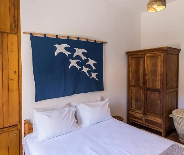 بيت للعطل ⋆ 5br Oceanside View Near Lighthouse- Pharos Vm ⋆